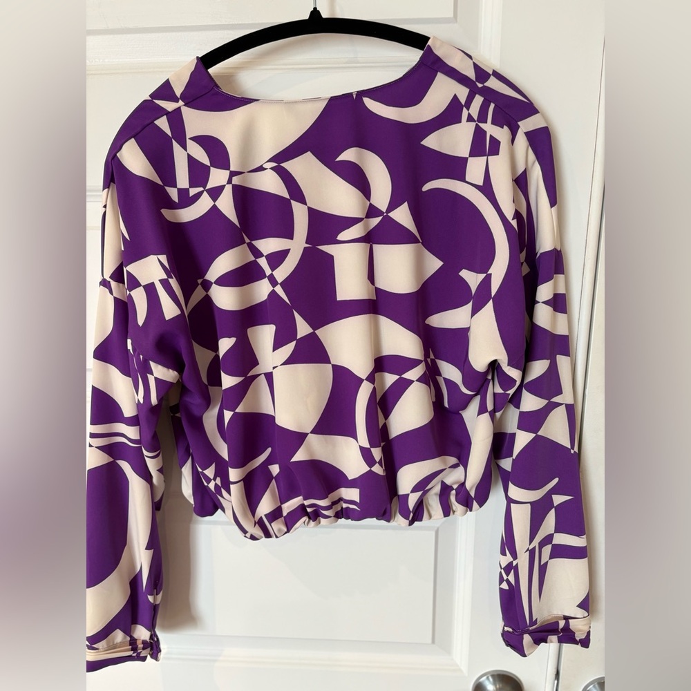 ZARA Purple and off-white Abstract Crop Top!
